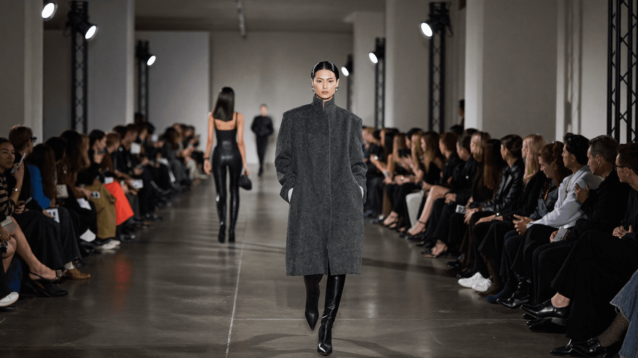 New York fashion runway — editorial scene reflecting Americas market intelligence and brand direction